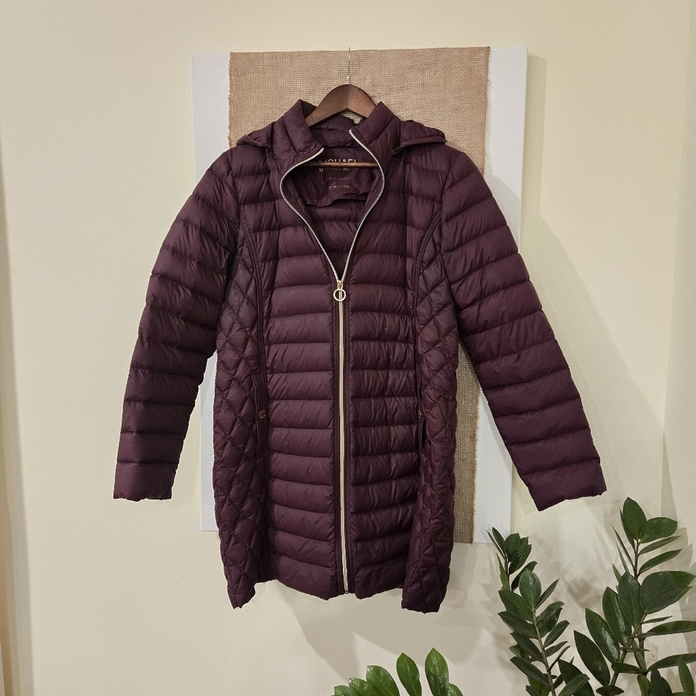 Michael Kors Burgundy packable light down filled puffer jacket. Size Large